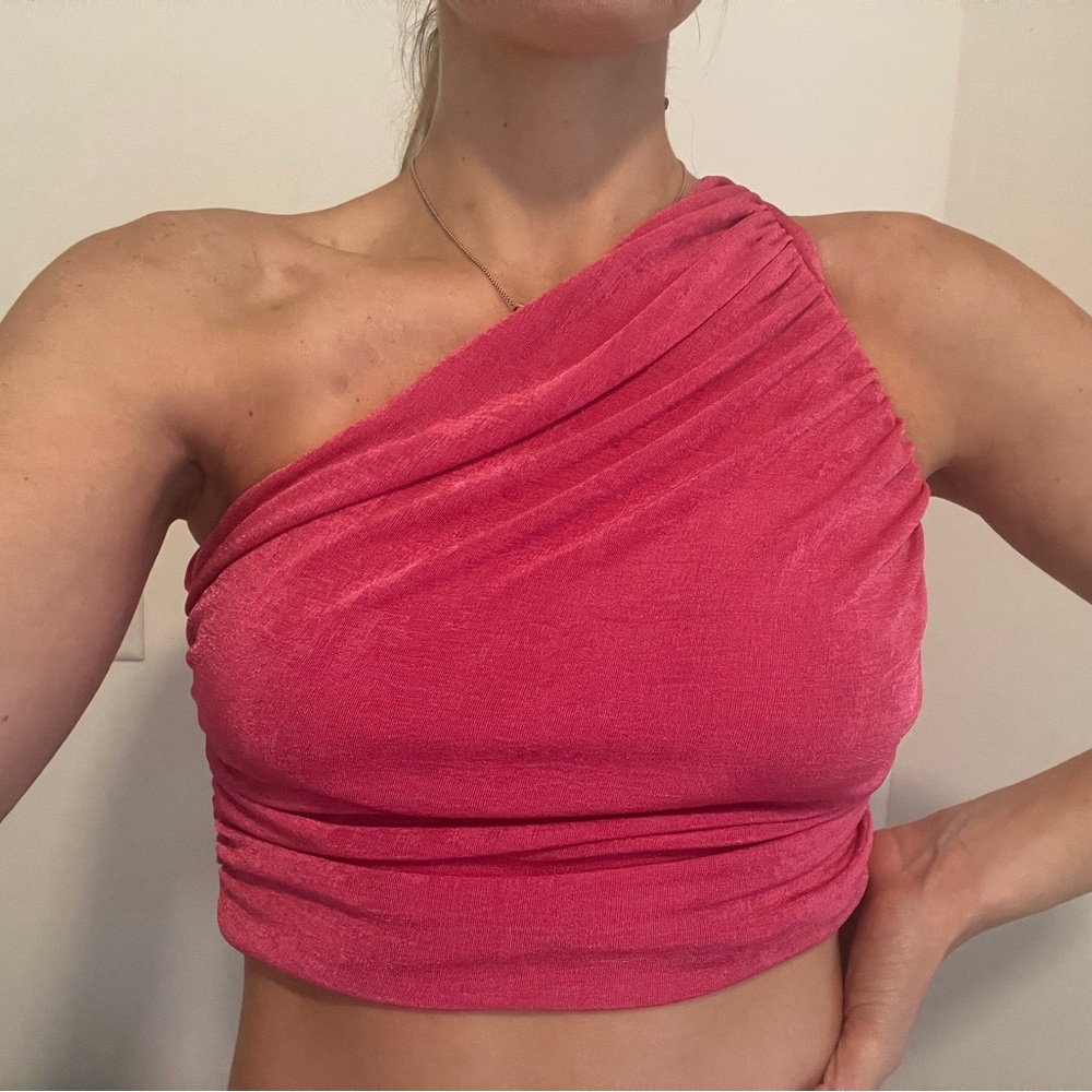 One-Shoulder Pink Velvet Crop Top